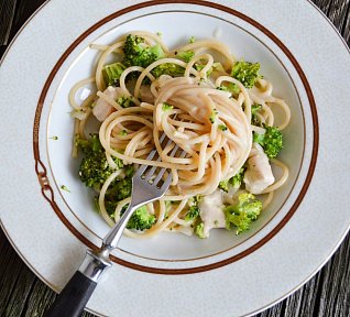 Brokolicové těstoviny