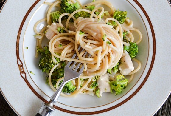Brokolicové těstoviny photo-0
