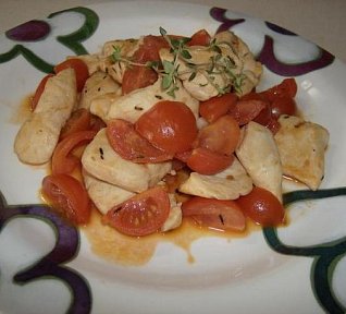Kuřecí prsíčka s rajčátky a tymiánem