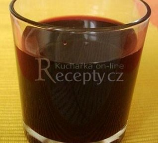 Šťáva z černého rybízu