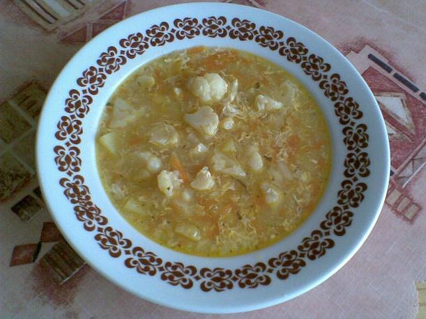 Rychlá květáková polévka