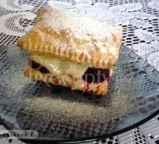 Koláčky z listového těsta