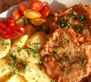 Hermelín se šunkou v pivním těstíčku