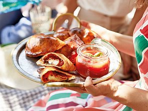 Mini pizzy calzone II.