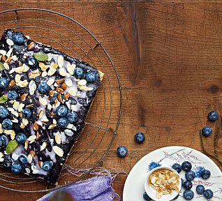 Borůvkové řezy s mandlemi