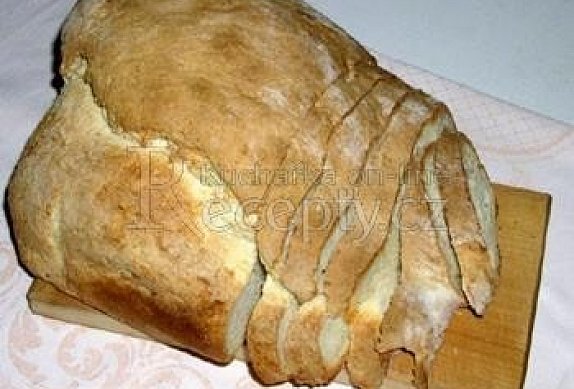 Domácí chléb s pivem photo-0