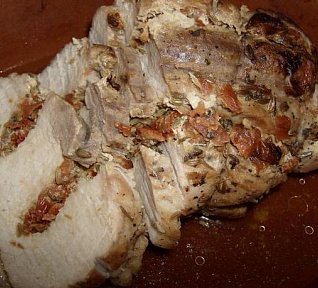 Vepřová kýta se sušenými rajčaty Vepřová kýta se sušenými rajčaty