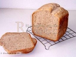Slaninový chléb