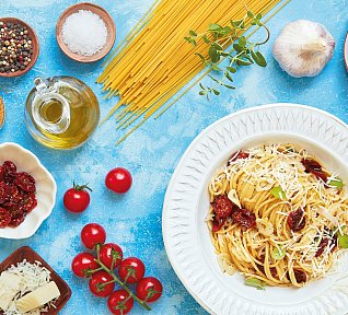 Těstoviny se sušenými rajčaty