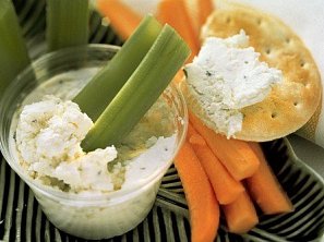 Celerová pomazánka se salámem