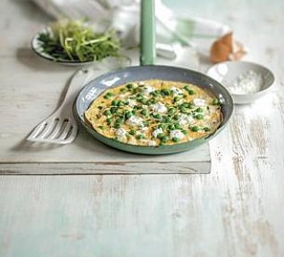 Omeleta s hráškem a sýrem