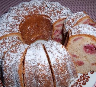 Bábovka s rebarborou - hrníčková Bábovka s rebarborou - hrníčková