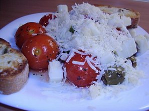 Cherry rajčata s olivami