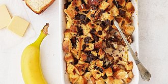 Žemlovka s banánem a čokoládou