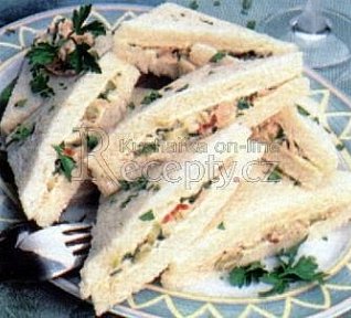 Sendvič s tuňákem