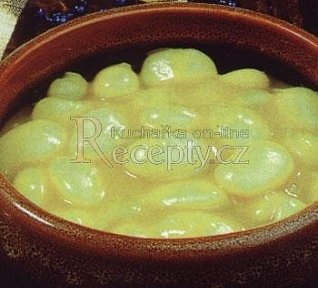 Fazole v bílé omáčce