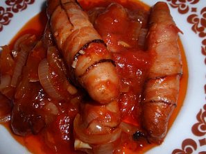 Vinná klobása se zeleninou