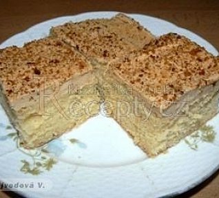 Buchta alá medovník Buchta alá medovník