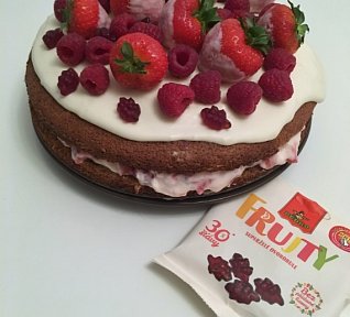 Jahodovo-malinový dortík s Pedro Frujty