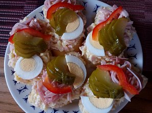 Sýrová pomazánka se šunkou