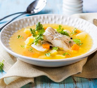 Rybí polévka s rajčaty