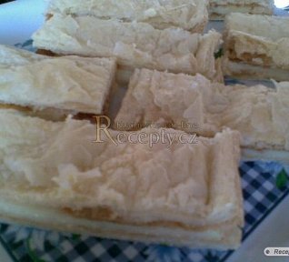 Pudinkové řezy - jako žloutkové