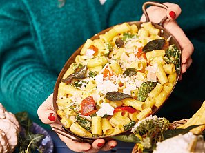 Těstoviny s dýní a kapustou