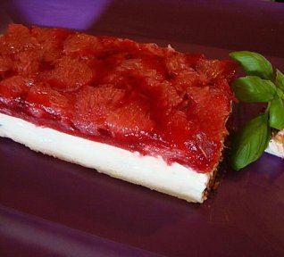 Smetanový dort s grepovým želé