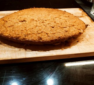 Jablečný koláč s ořechy