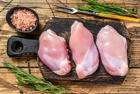 Červené kuřecí kari