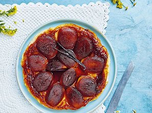 Tarte tatin (obrácený koláč)