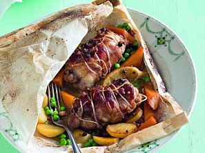 Králík s koriandrem pečený v papilotě