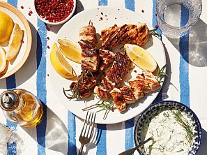 Souvlaki s tzatziki