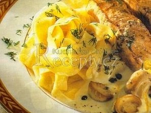 Losos v žampionové omáčce se zeleným pepřem Losos v žampionové omáčce se zeleným pepřem