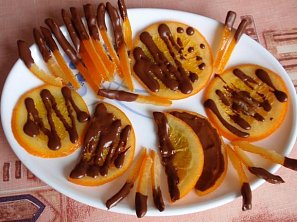 Kandovaná pomerančová (citronová) kůra Kandovaná pomerančová (citronová) kůra