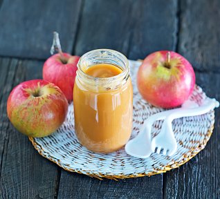 Dětská jablečná přesnídávka