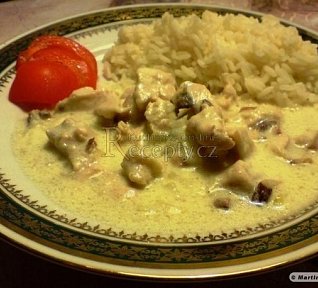 Kuře s kysanou smetanou