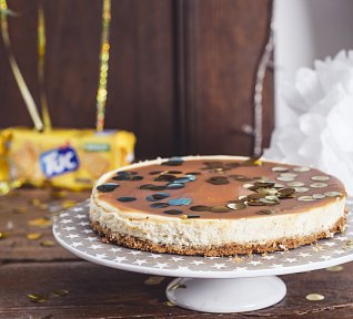 Cheesecake se slaným karamelem