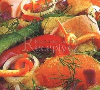 Salát z červeného zelí