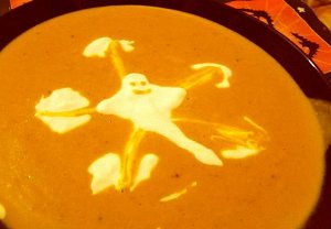 Chatulova dýňová - Halloweenská polévka