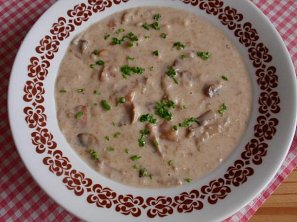 Chlebová polévka se žampiony (hlívou) Chlebová polévka se žampiony (hlívou)