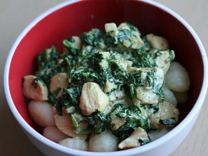 Nočky se špenátem a slaninou