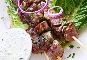 Souvlaki s tzatziki