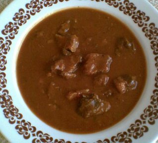 Guláš z krůtího masa