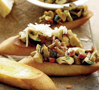 Chlebíčky s houbami