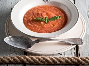 Rajčatový krém Salmorejo