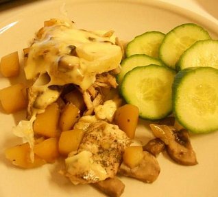 Zapečené brambory s žampiony a kuřecím