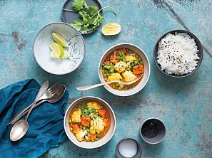 Rychlé karí s květákem a batáty