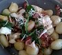 Gnocchi se slaninou, špenátem a sýrovou omáčkou