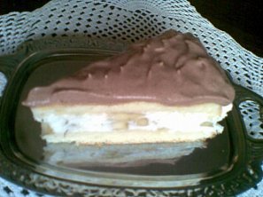 Banánový dort s kakaovou šlehačkou